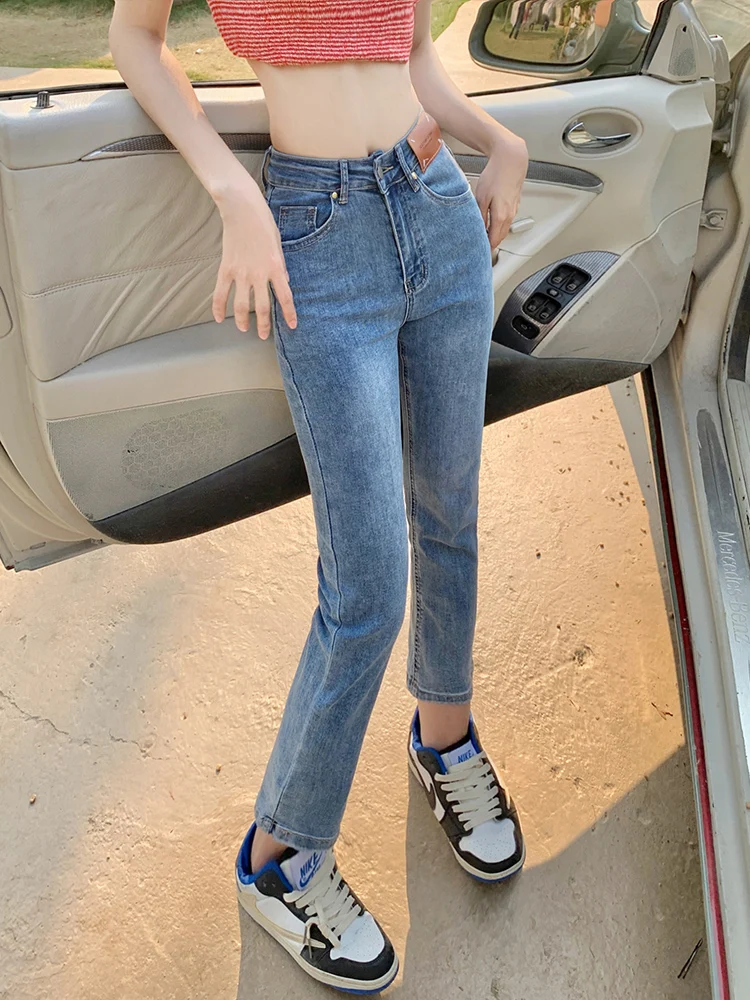 Korean Women's Classic Jeans High Waist Knee Length Straight Leg Pants Fashion Slim Fit Water Wash Women's Denim Pants Girls'