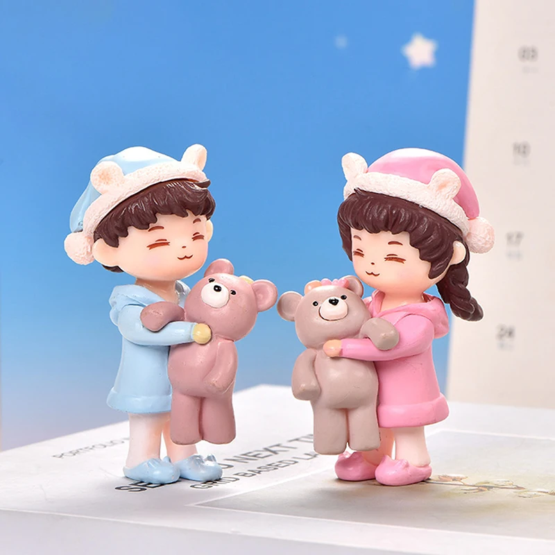 

1pc Cute Little Lovers Miniature Landscape DIY Ornament Home Garden Dollhouse Decor Lovers Couples Ornament Christmas Gift