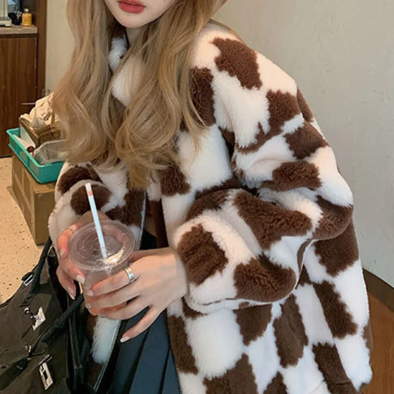 Checkerboard Jackets Women Faux Fur Teddy Jacket New Vintage Plaid Outerwear Fur Coats Female Overcoat Winter Coat Women Fashion
