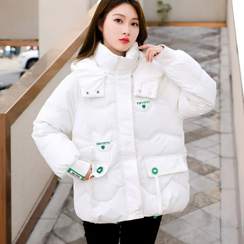 Рисунок 4 - Женское пуховое пальто из хлопка