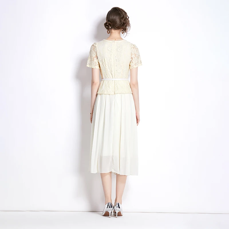 Женское шифоновое платье миди дизайнерское плиссированное с квадратным вырезом