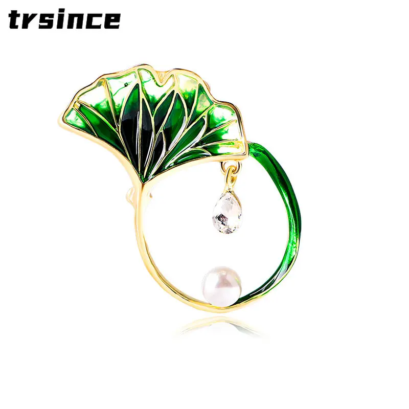 

Luxury Elegant Women Enamel Tassel Fan Brooch Personality Temperament Exquisite Vintage Chinoiserie Jewelry Coat Pin Accessories