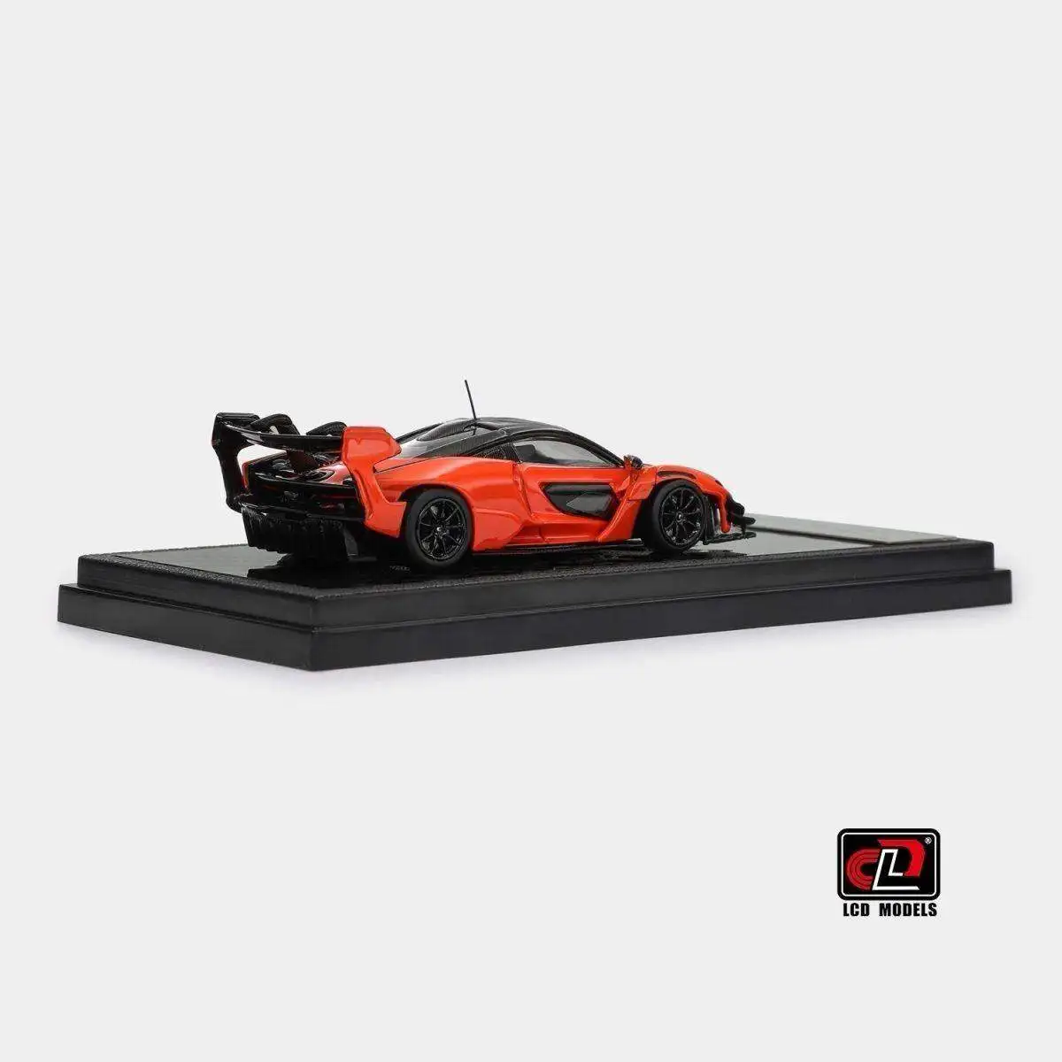 Литая под давлением ЖК-модель автомобиля McLaren Senna GTR в масштабе 1:64 из сплава (art.: 3920d45be5116) - 3920d45be5116