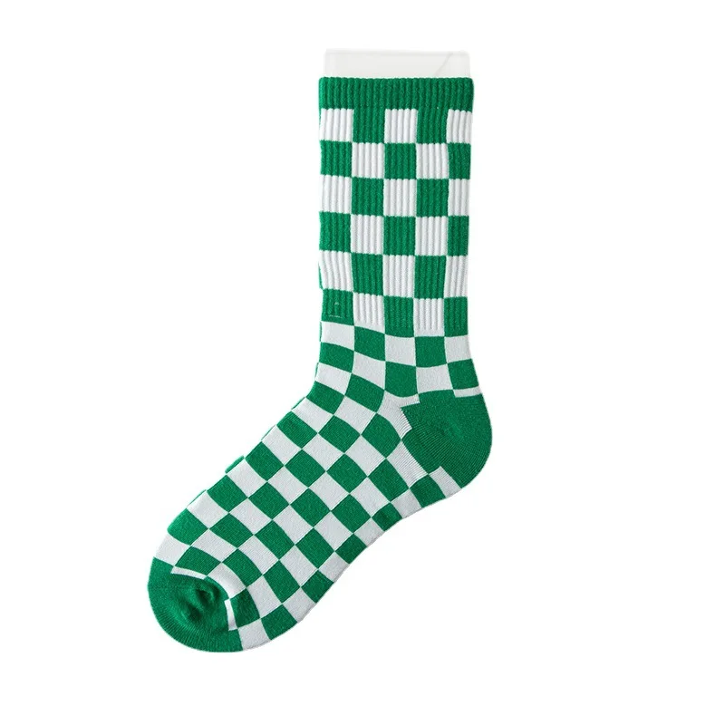 Green checkerboard socks women's sports socks ins tide striped letters outer socks women's cotton all-match beautiful models