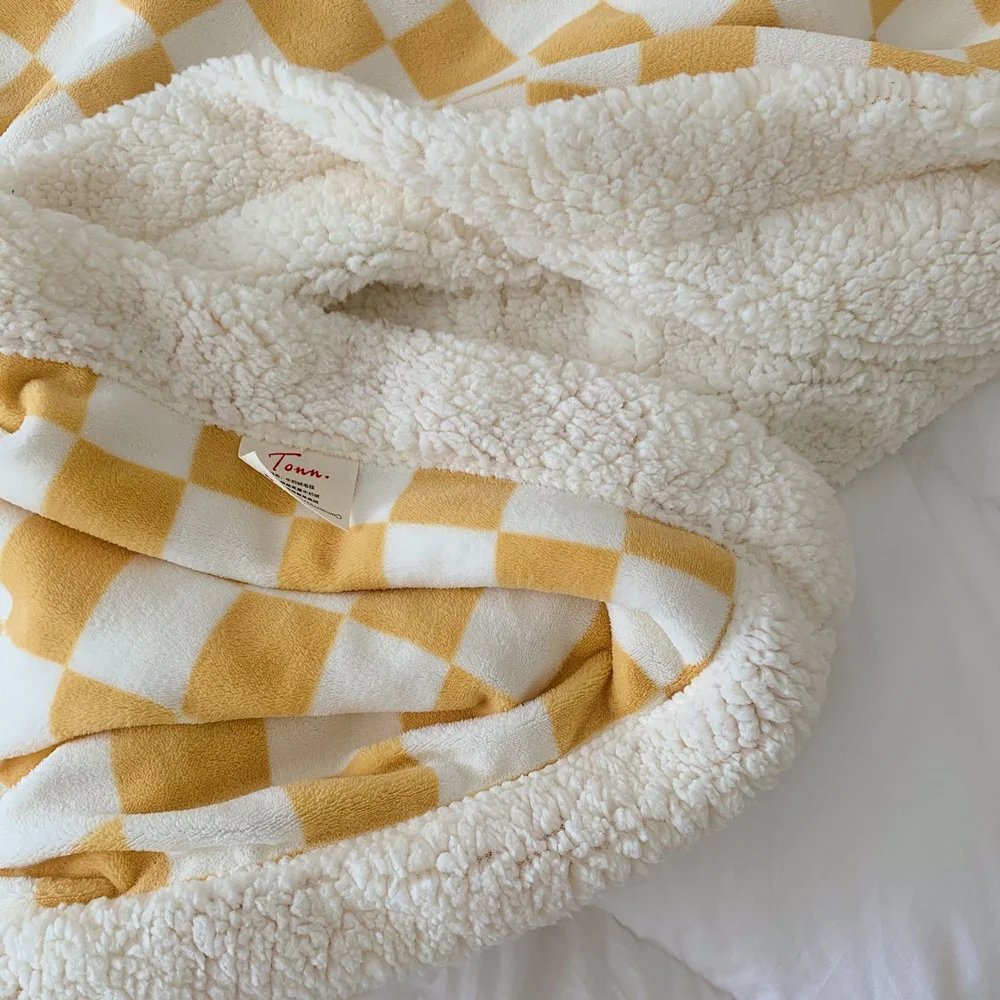 Yellow Checkerboard Blanket Plaid Milk Lamb Wool Single Quilt Double-layer Thickened Autumn Winter Warm Soft Beddings | Дом и сад
