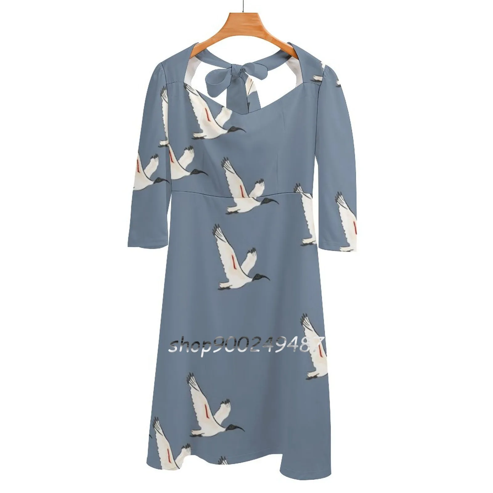 

Платье-колокол с квадратным вырезом, с принтом