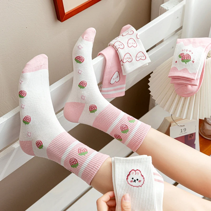 

New Socks Women's Middle Tube Socks Cute Pink Cotton Socks Trend Strawberry Sweet Love Girl Socks Fashion With Print Socks