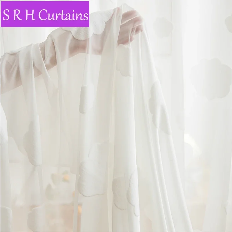 Прозрачные тюлевые шторы с вышивкой в скандинавском стиле белыми облаками для