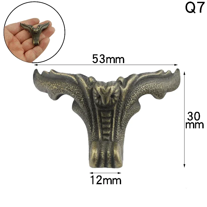 

Антикварные латунные кронштейны для мебели