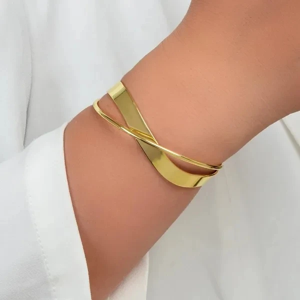 

Simple Fashion Gold Silver Smooth Wave Double Infinite Twisted Cross Open Bracelet Charms Female Bangle Jewelry