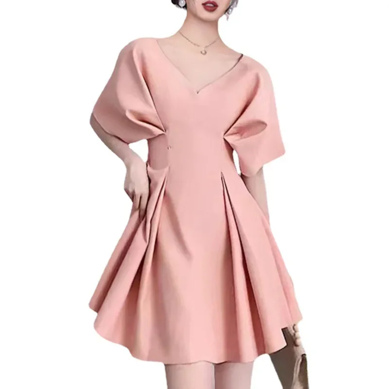 Элегантное платье-трапеция с пышной юбкой миниатюрное летнее платье приталенной