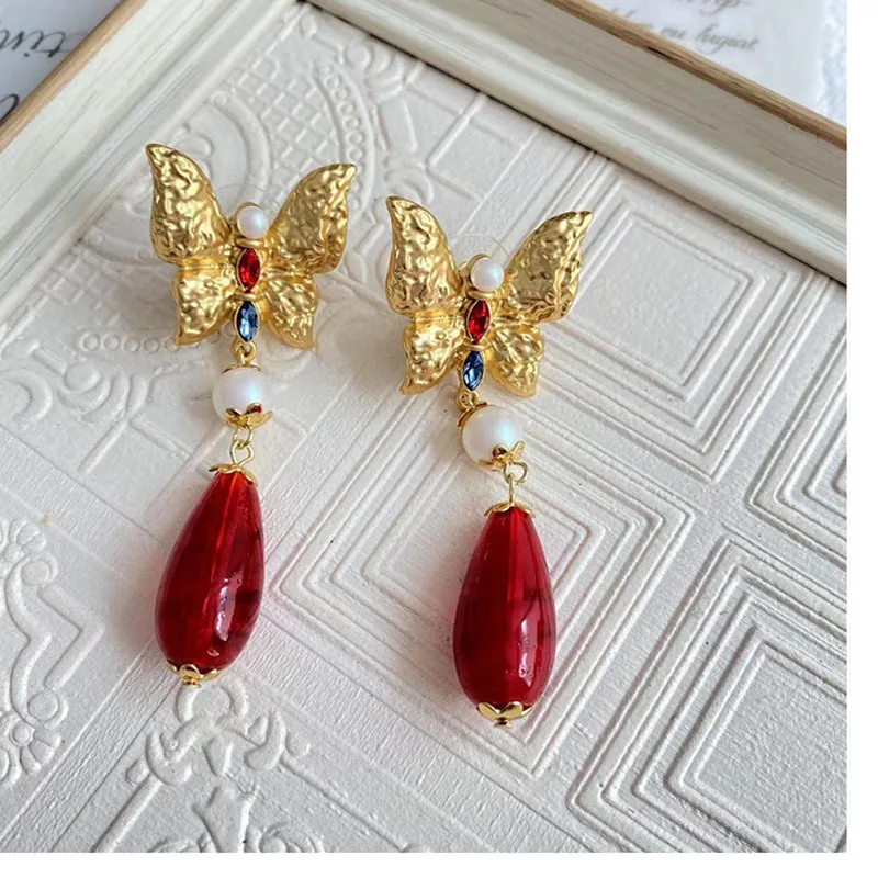 

Victorian Edwardian Era Vintage Style Luxury Gems 10K Gold Butterfly Chic Modern Ear Dangle Drop Tassel Cuff Earring For Women