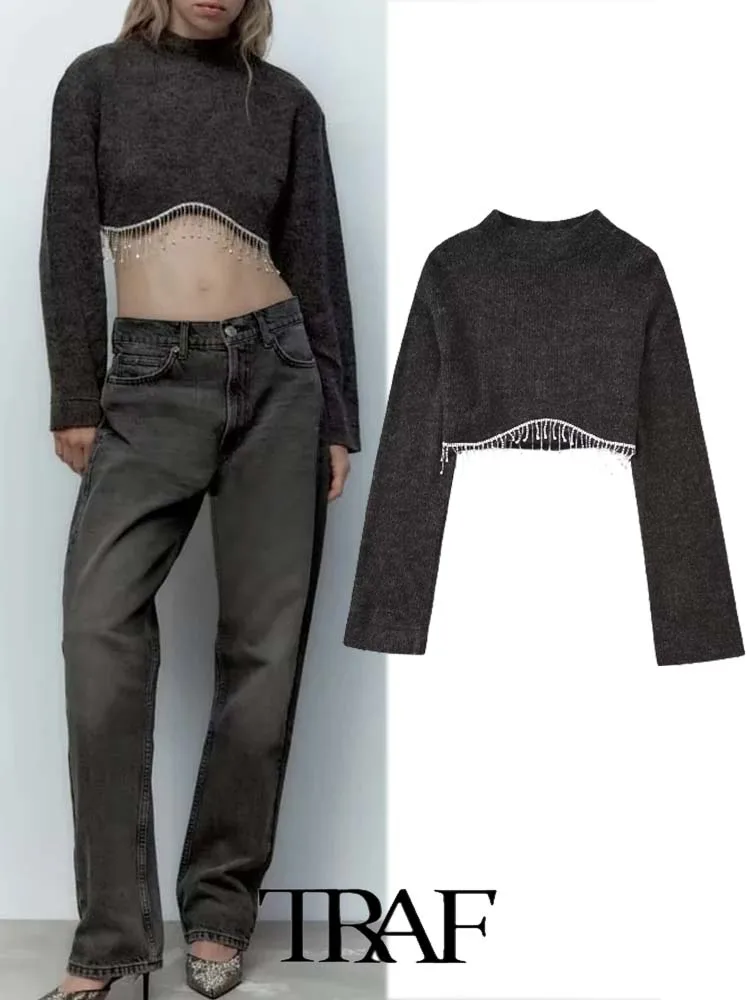 

Женский трикотажный свитер с длинным рукавом, украшенный бижутерией