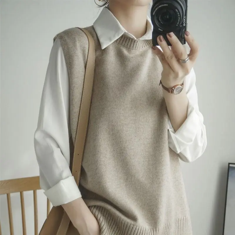 

Spring Autumn 2023 New Women Korean Style Loose Solid Sleeveless Knitting Pullover Vest Female Vintage Casual Vest Tops D35