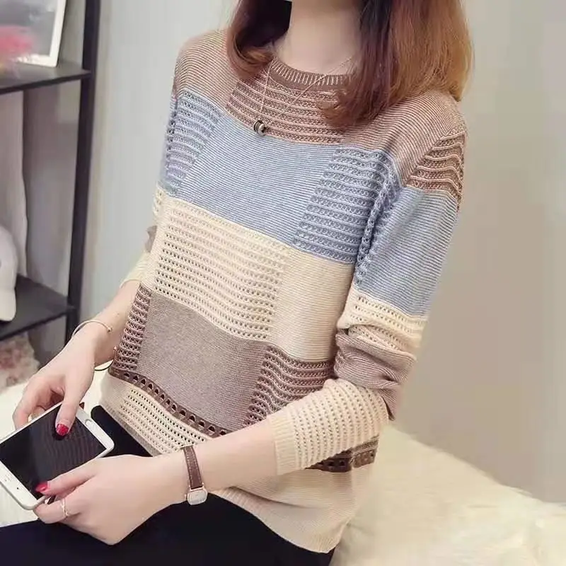 

2022 Spring and Summer Fashion New Women's Korean Version Loose Striped Long-sleeved Round Neck Knitted Pullover Sweater Thin