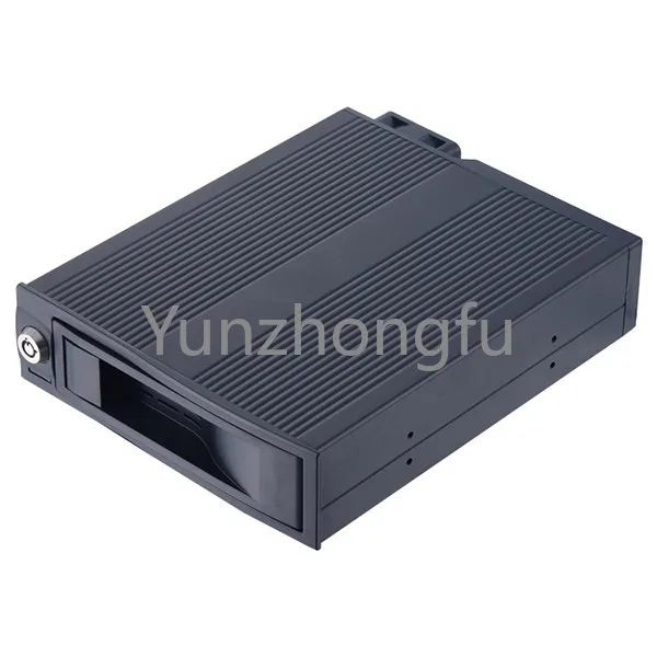 

Single Slot Christmas Ready Built-in 3.5'' SATA Portable Hard Drive Cage