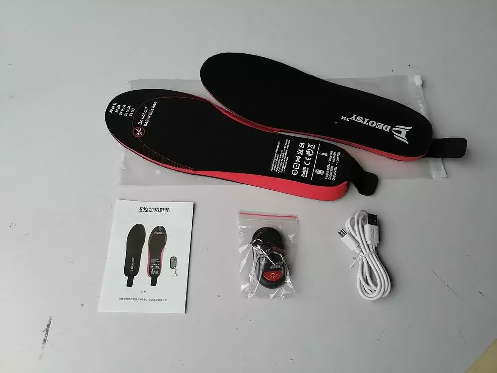 

Heated Shoe Insole With Remote Control Rechargeable Three-speed Thermostat Foot Warmer Sock Pad Heating Insoles Unisex