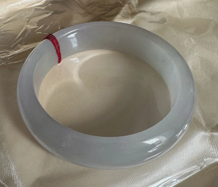 Сертифицированный браслет из жадеита ледяного зеленого бирманского нефрита