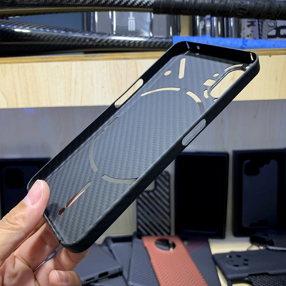 Cena QADIR Na Nic Phone1 Case Anty-upadek Czystego Włókna Węglowego Włókno Aramidowe Ultra Cienki Biznes Nic Phone1 Telefon Okładka