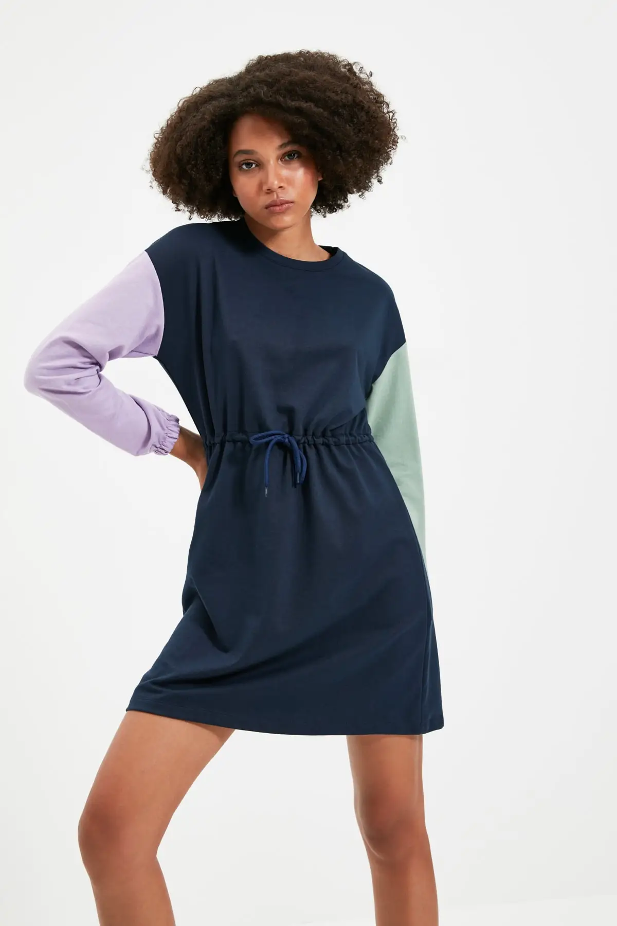 

Trendyol With Color Block Knitted Slim Sweat Dress TWOAW22EL0872