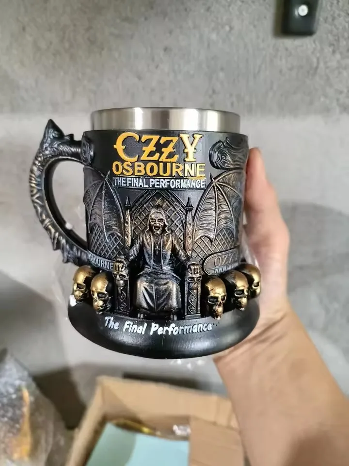 Оззи Осборн Бутылка виски Назад в начинающий Памятная бутылка вина виски Домашний декор Статуя Коллекция Ремесла генри фэрфилд осборн человек древнего каменного века