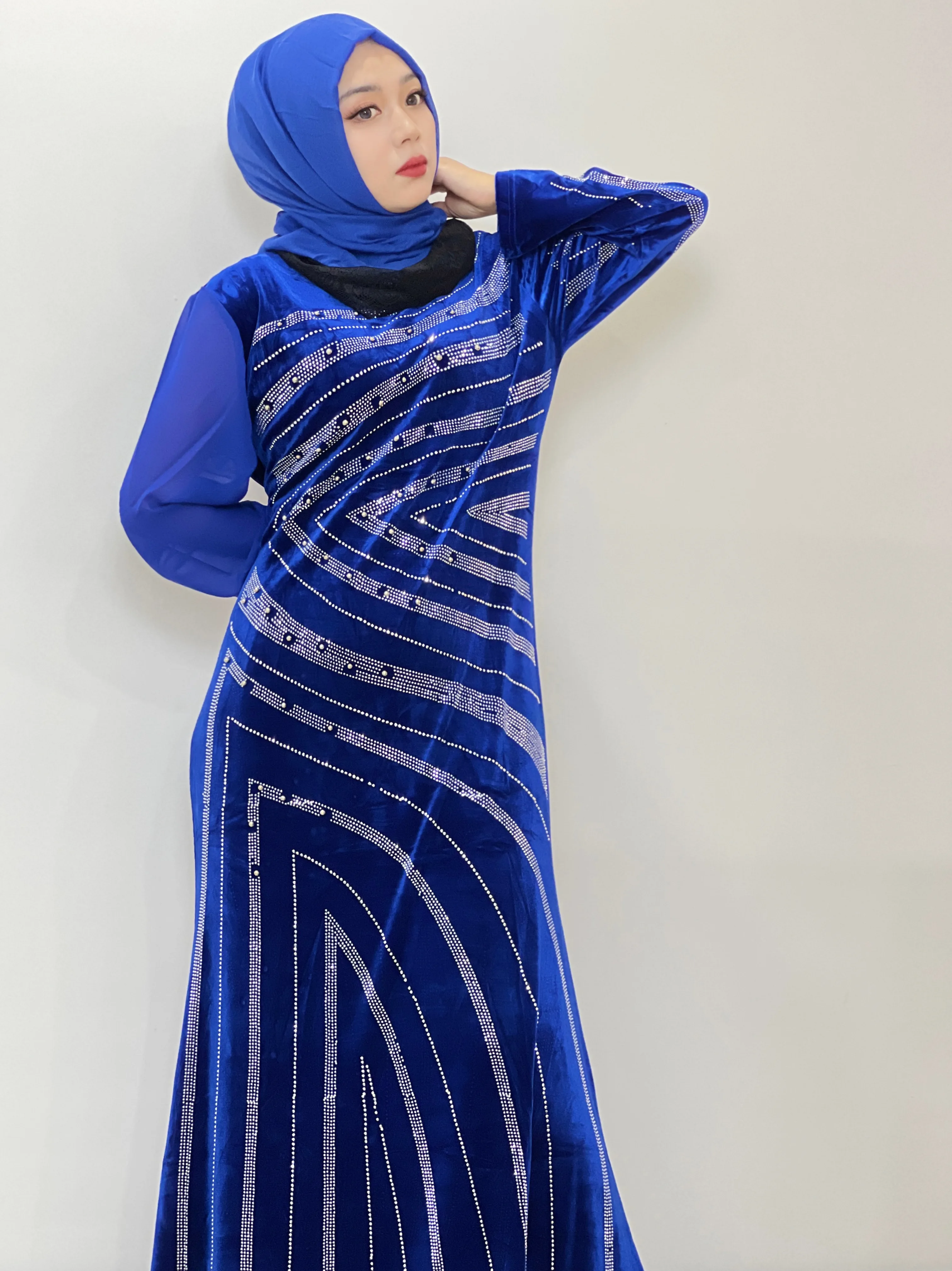 арабское платье абая женская Дубай Мусульманский халат осень-зима полосатый