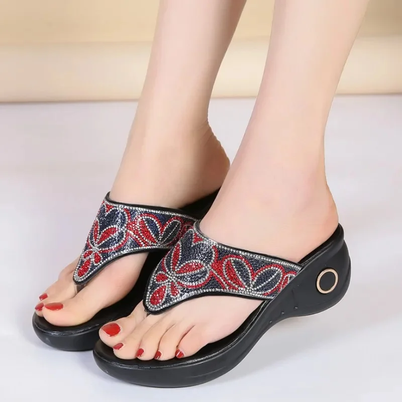 

Женские летние сандалии со стразами, туфли на высоком каблуке, дизайнерские новые шлепанцы, пляжная обувь, туфли-лодочки, сланцы, 2023