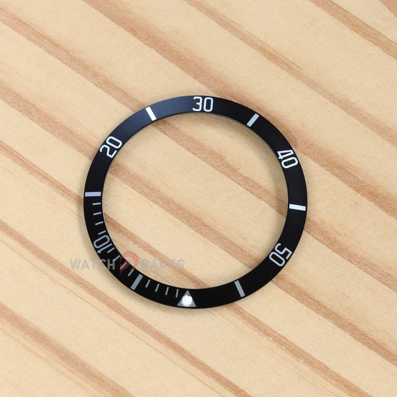 Фото Безель для часов Tudor 79030 Black Bay Fifty-Eight 39 мм, алюминиевая вставка №3
