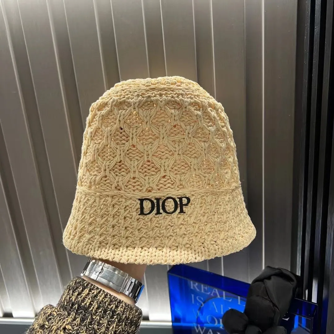

2022 Spring and Summer New Hollow Woven Fisherman's Small Basin Hat Is Necessary for Travel and Travel