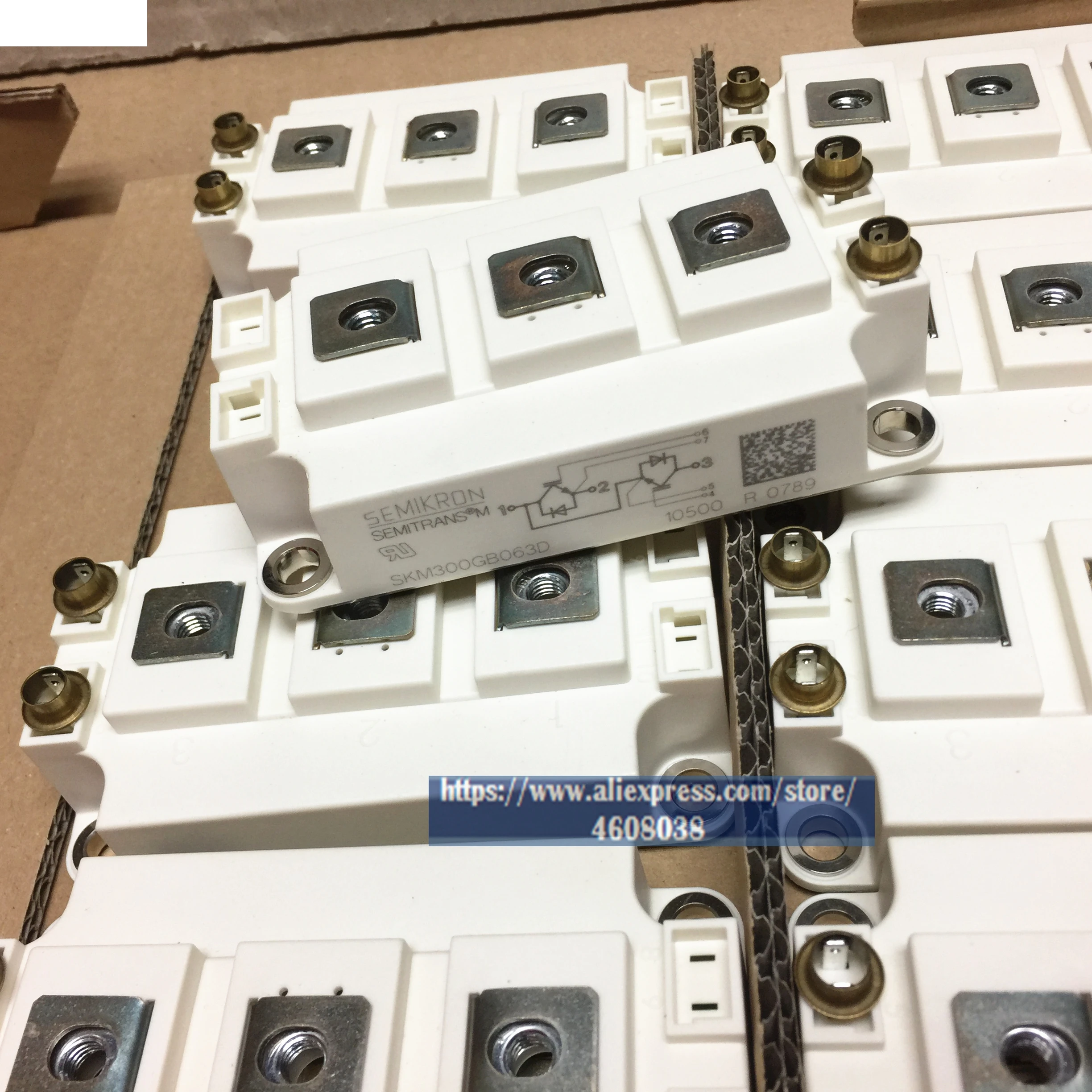 SKM300GB063D SKM300GB066D darmowa wysyłka nowy i oryginalny moduł