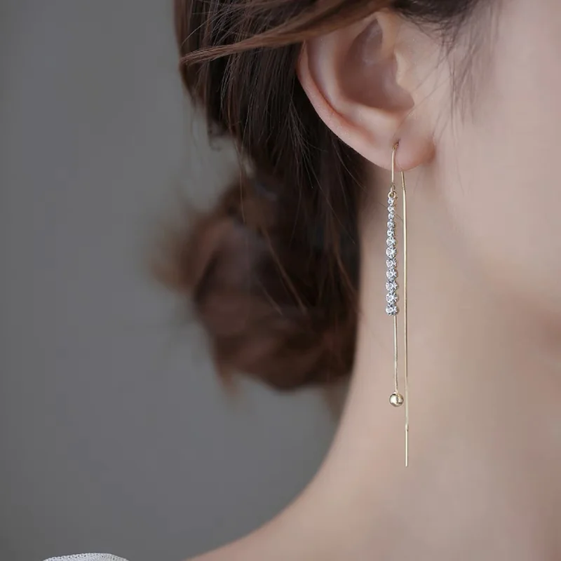 сережки женские серьги 2022 тренд новинка Роскошные темпераментные длинные с