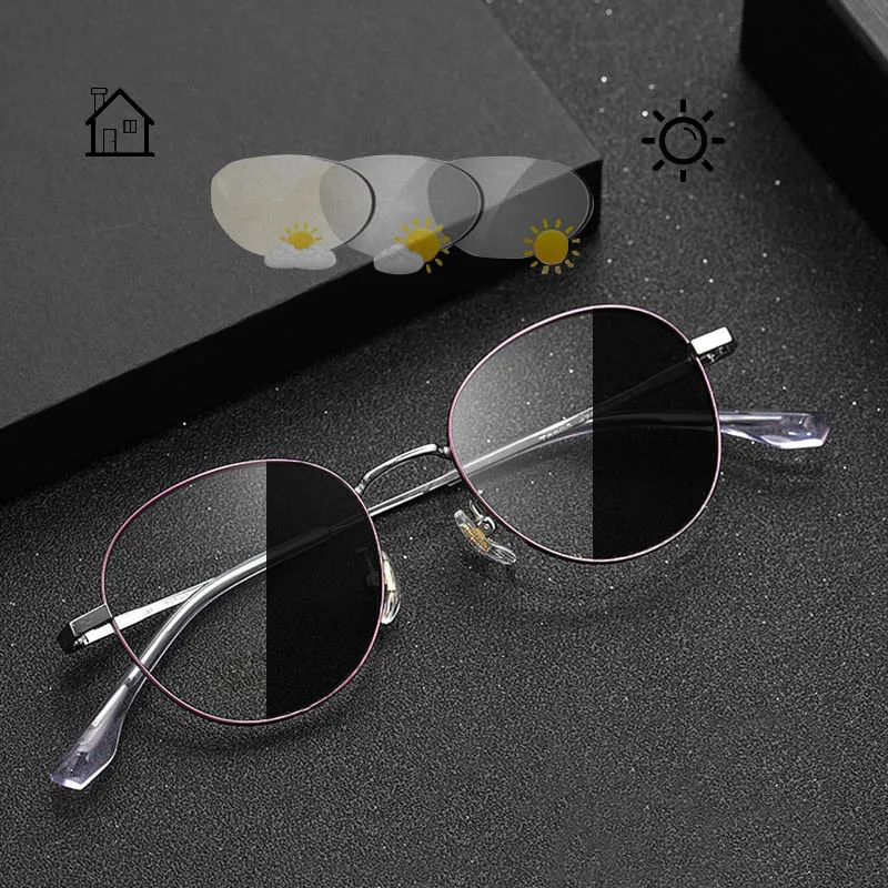 Moda donna Indoor e Outdoor occhiali da lettura fotocromatici viola Beta titanio occhiali da presbiti ultraleggeri donna 125 175