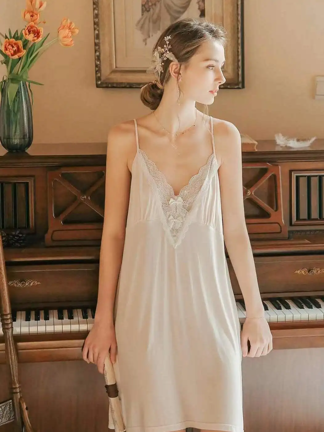 

Hollowed Out Lace Sling Nightdress Summer Casual Comfortable Solid Home Clothing Low Cut Sexy Pajamas Sleeveless Lounge Wear