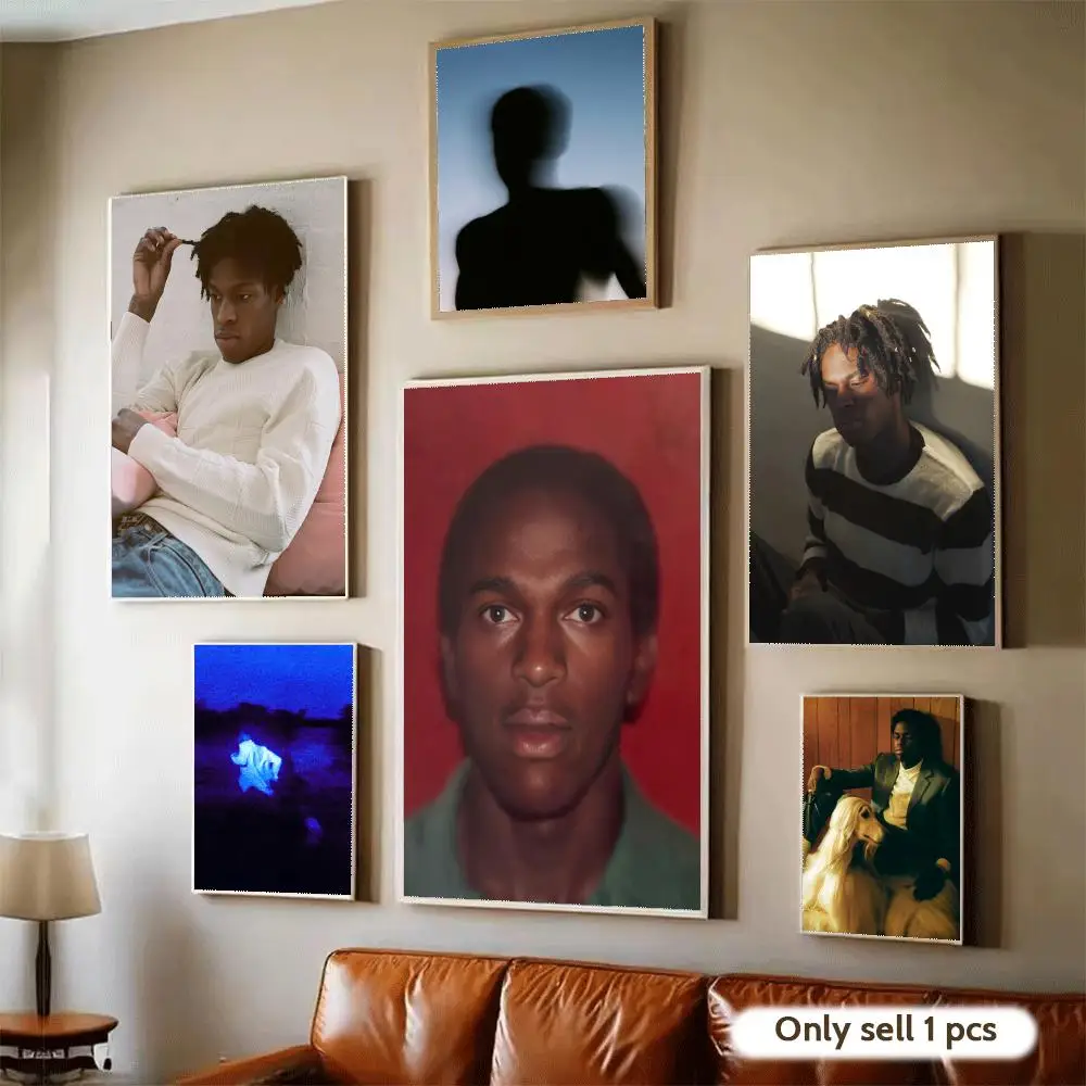 Фото Постер с изображением певца D-Daniel Caesar, водонепроницаемая наклейка на стену для украшения домашнего бара, самоклеящаяся настенная декоративная наклейка для комнаты №3