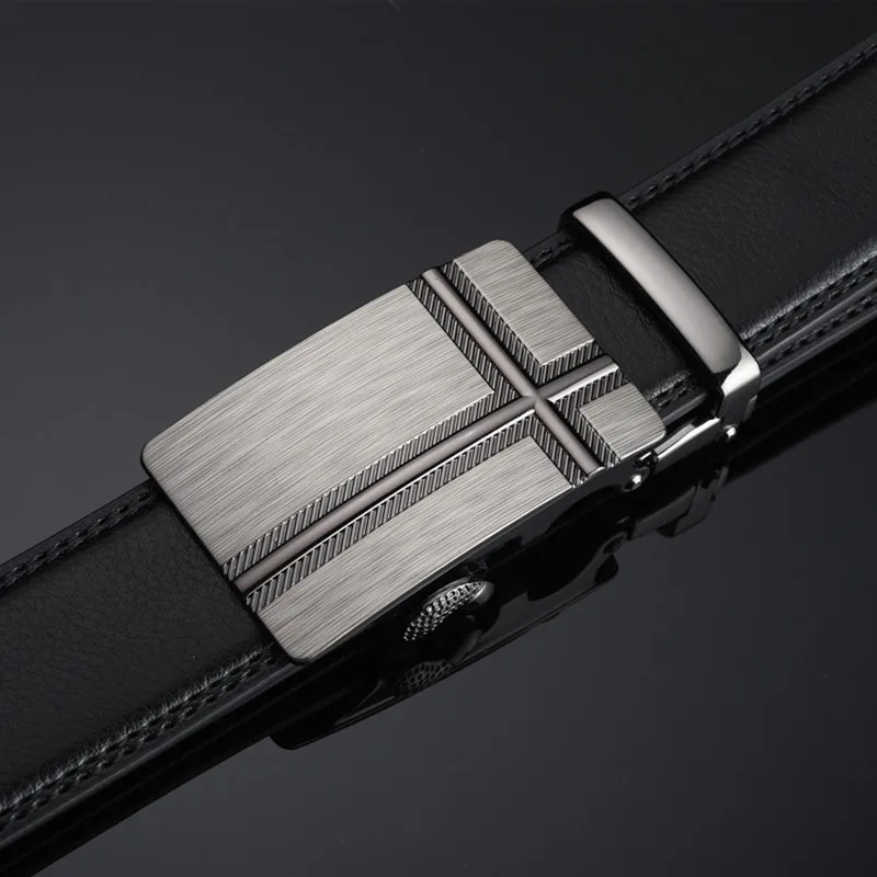 

Ремень кожаный с автоматической пряжкой