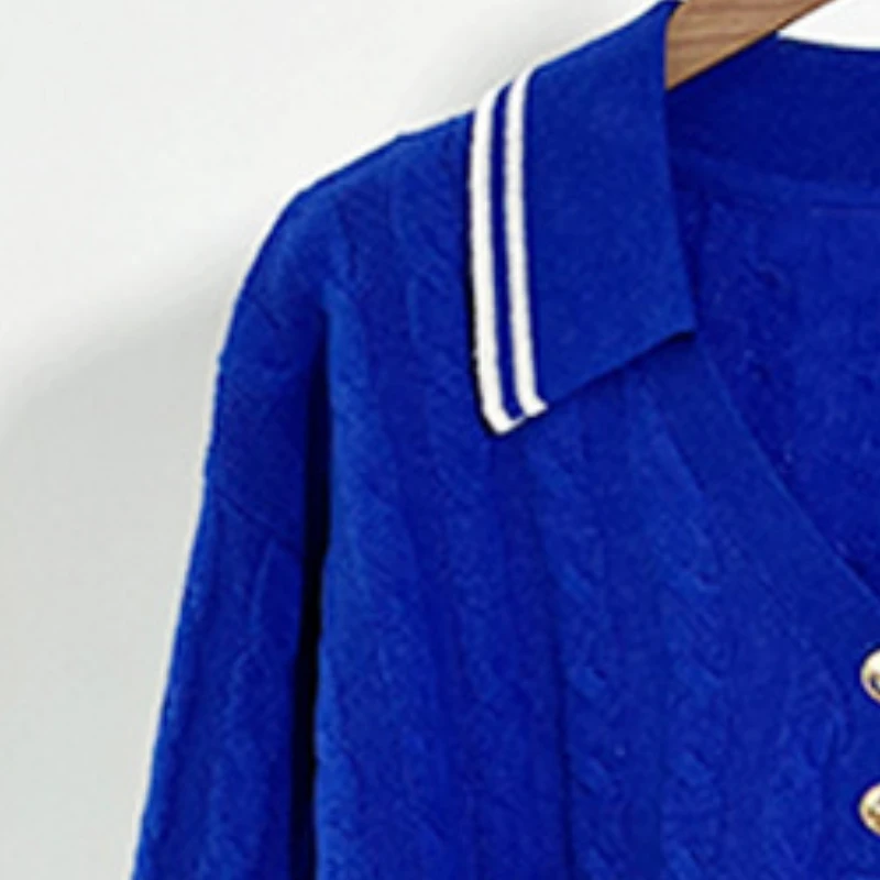 

2023 Spring and Summer Women Sweater Lapel Loose Blue Knitted Pullover