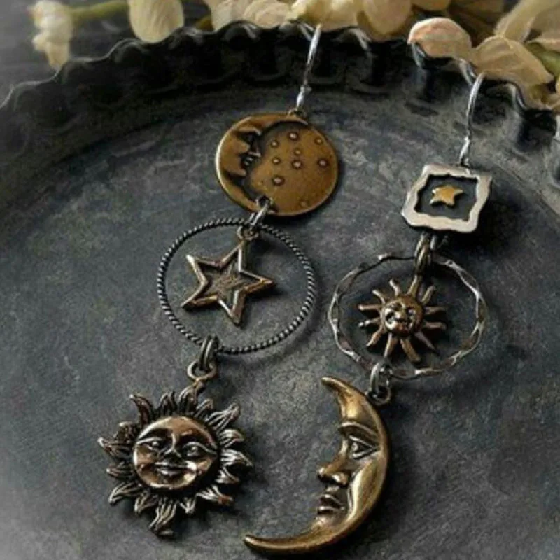 

New Creativity Face Sun Moon Star Drop Earrings Punk Witch Jewelry Women's Handmade Asymmetric Personality Hook Pendant Earrings