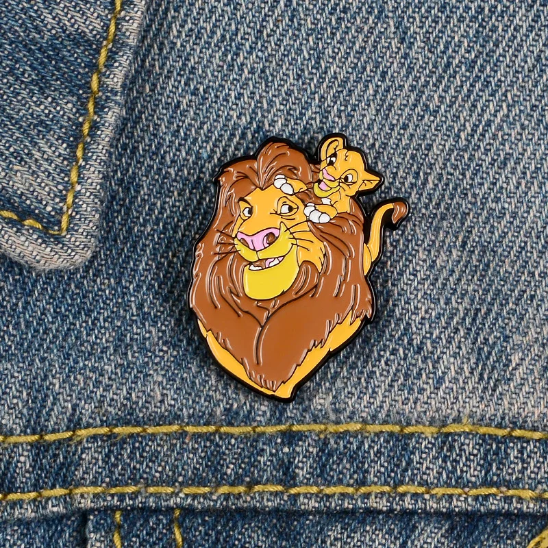 

Disney The Lion King Cartoon Brooch Student Cute Backpack Anime Decor Pins Simba Lion Badge Enamel Pin Children’s Birthday Gift