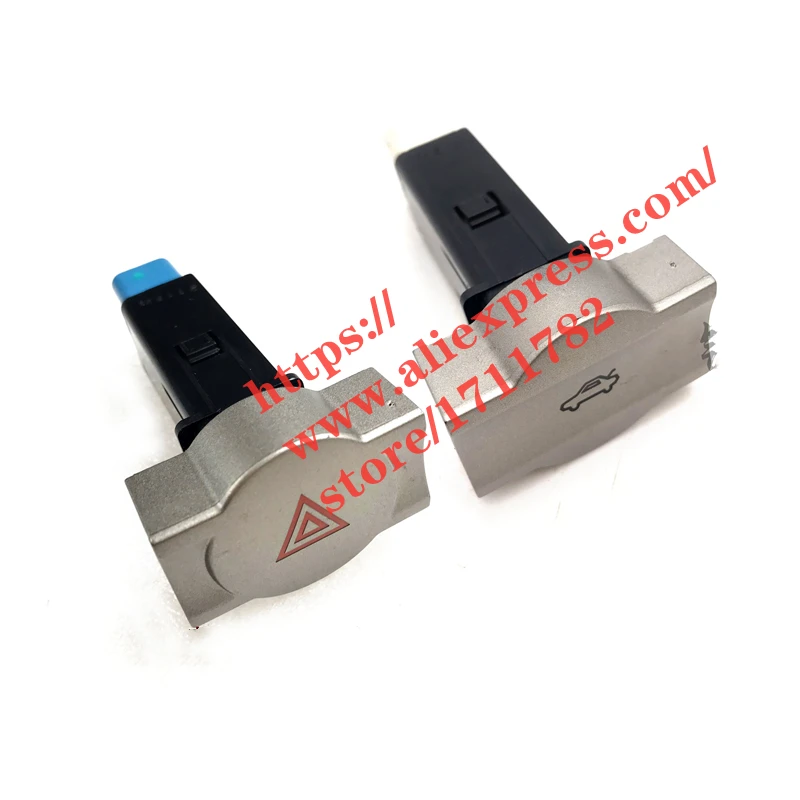 

Emergency Light Switch for Chery A3 M11 Trunk Open Switch/Flash Switch ESP Switch M11-3718070BA