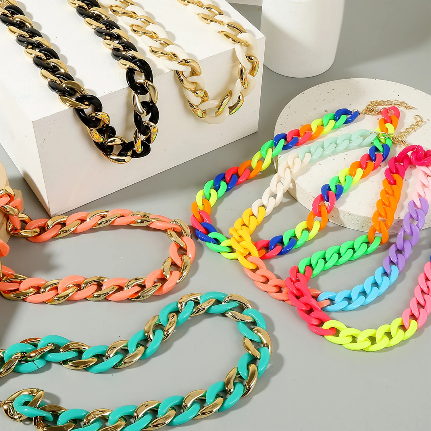 

Trendy Colorful Acrylic Chain Choker Necklaces For Women Statement Matte Resin Wide Chain Collar Neck Jewelry