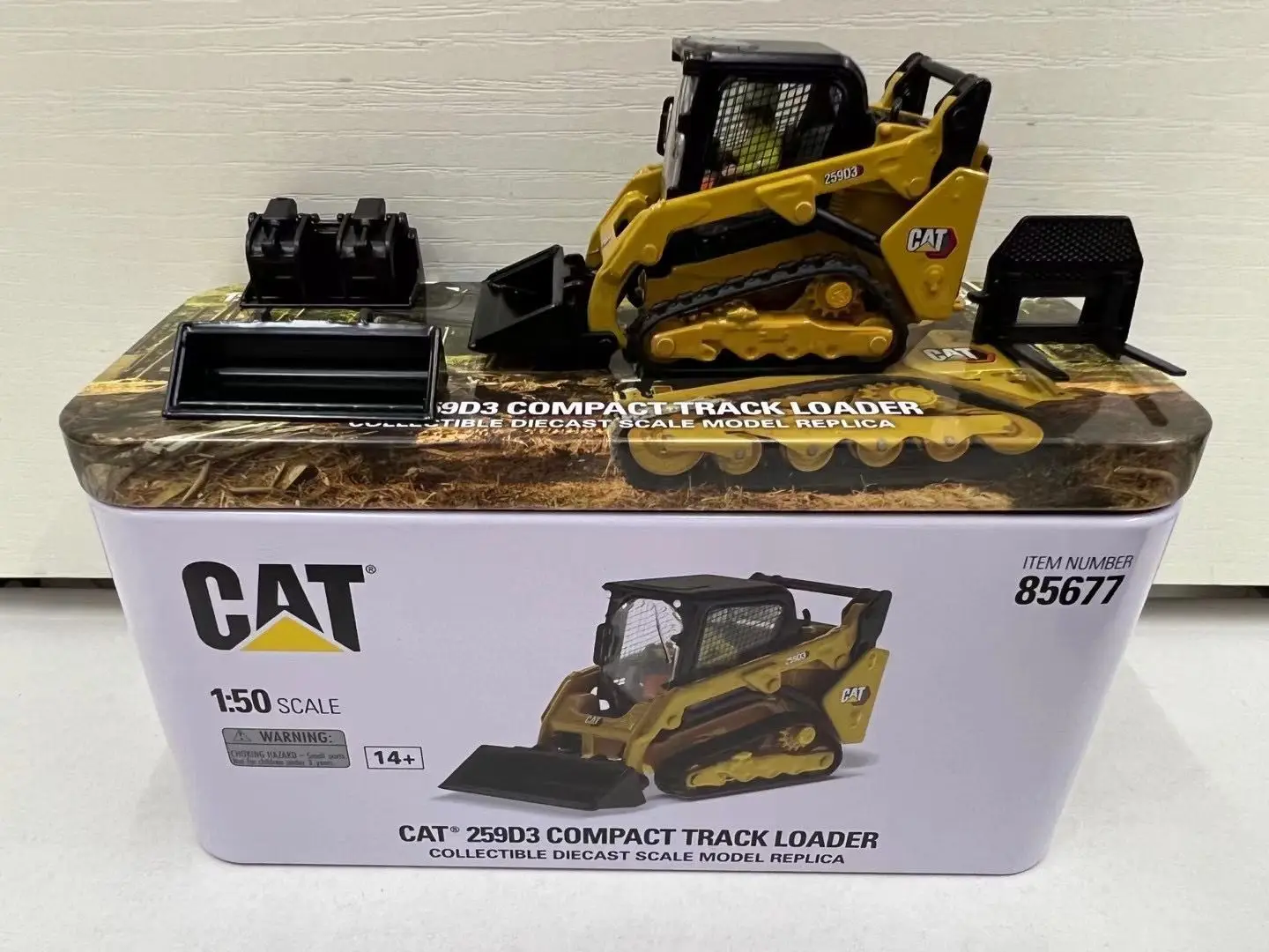 

DieCast Masters Cat 259D3 Compact Track Loader 1/50 Scale Metal DieCast Model DM85677 New in Box