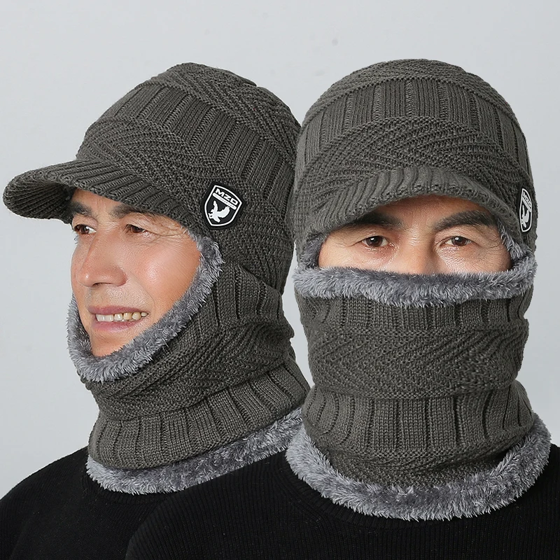 Шерстяная шапка мужская осенне-зимняя теплая вязаная для занятий спортом на