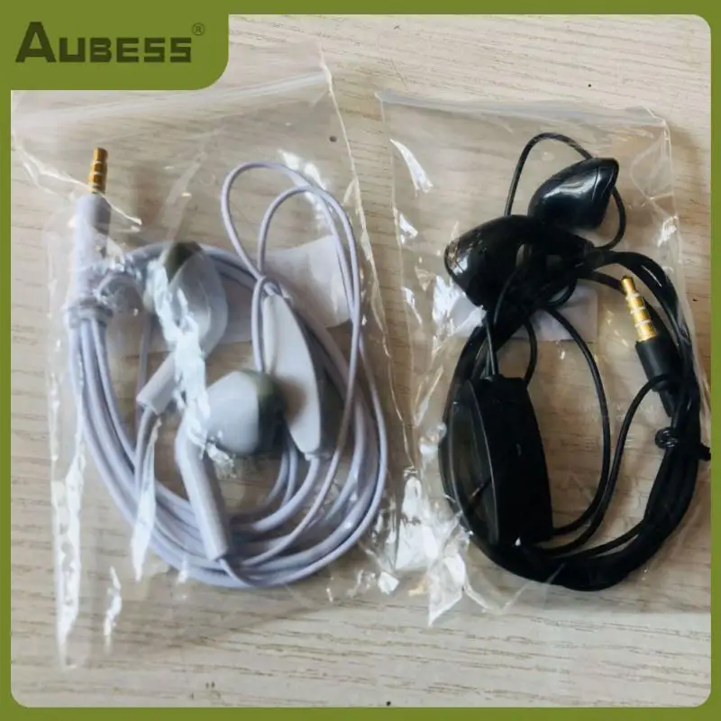 

With Microphone Smartphone Headset Wired Headset Wire-controlled Earphone In-ear Type Wired Earbud Suitable For Xiaomi Huawei