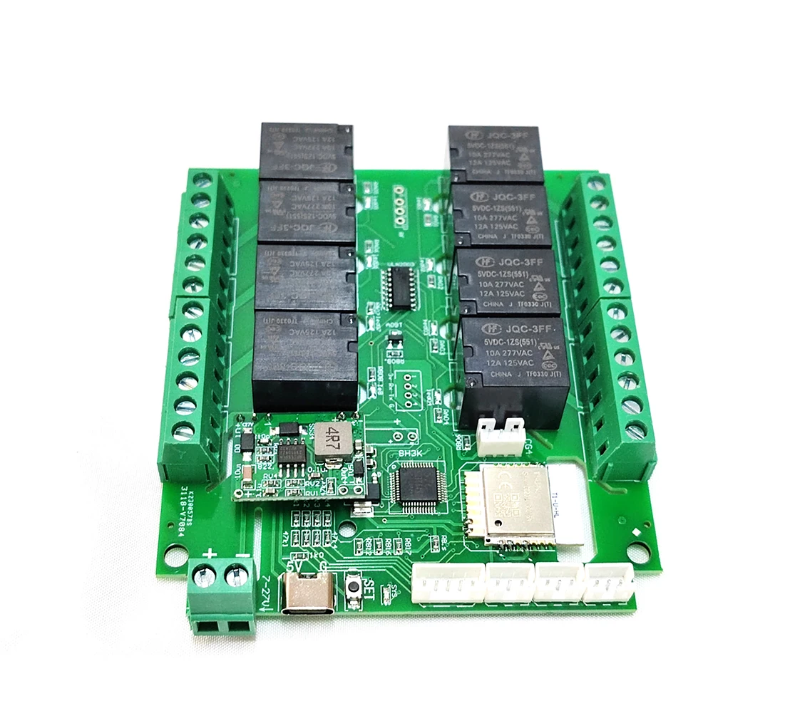 Фото Работает с Tuya Wi-Fi или Zigbee, 8 каналов (4 датчика температуры, 4 датчика уровня воды), релейный выключатель, плата дистанционного управления для умного дома. №2