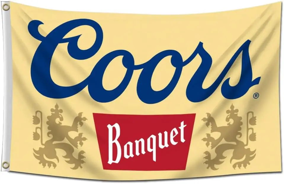 Фото Ретро-баннер Coors Banquet Beer для паба, декор для бара, настенное искусство, винтажная реклама пивоварни, флаг для мужской комнаты или спортивного бара №1