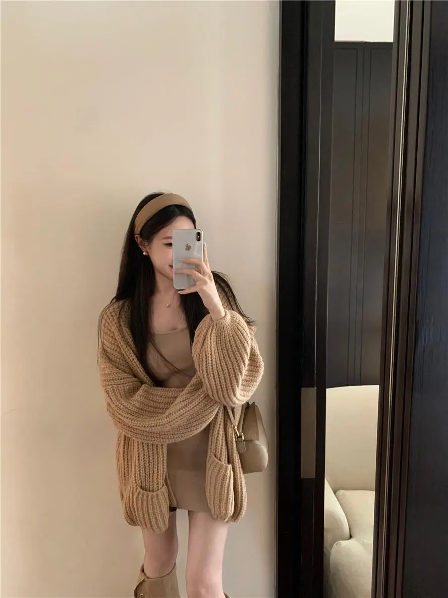 Толстый свитер цвета хаки с v-образным вырезом верхняя одежда женский