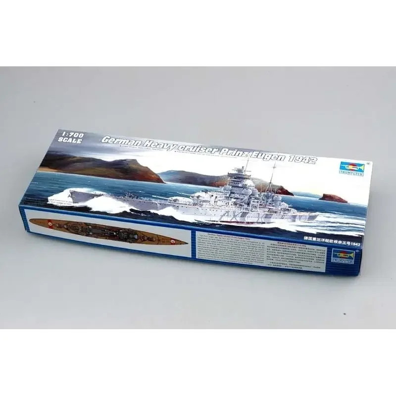 Trumpeter 05766 1/700 Немецкий крейсер Prinz Eugen 1942 года — набор масштабной модели