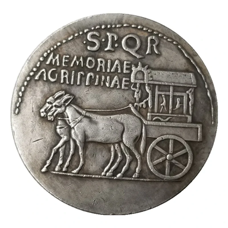 

Копия старинной золотой монеты