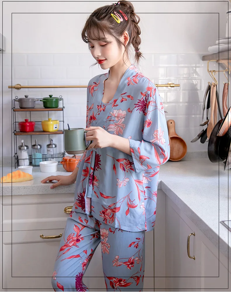 Pajamas Ladies Cotton  Long-sleeved Spring, Summer and Autumn Sexy Suspenders Three-piece Japanese Outerwear Home Service Suit
