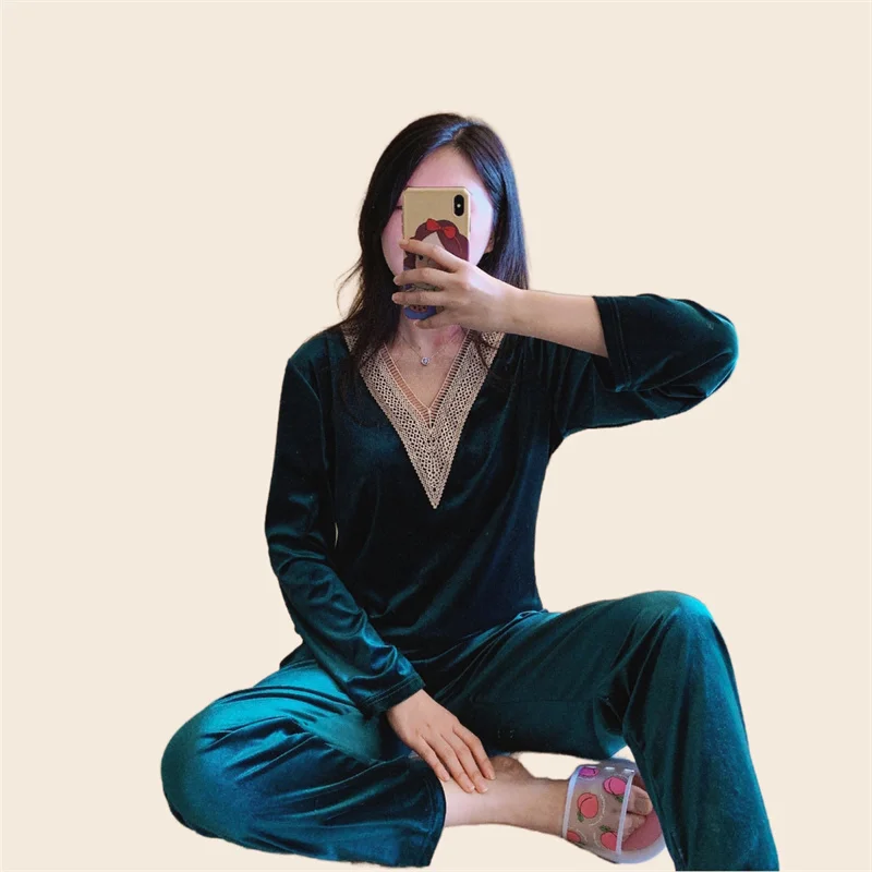 Velvet Pajamas Set Full Sleeve T-shirt Long Pants 2Piece/Set Soft Pyjama Big Size Mom Sexy V-Neck Homewear Cozy Plus Sleepwear